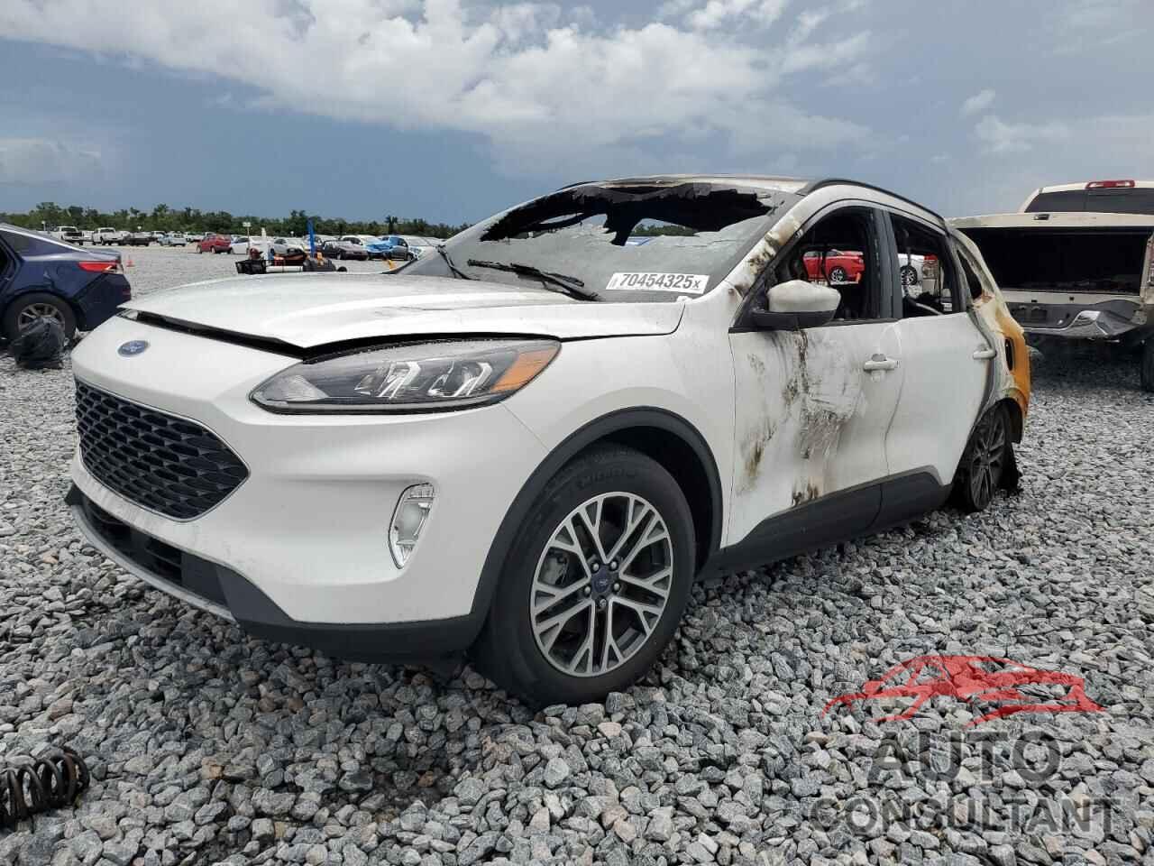 FORD ESCAPE 2020 - 1FMCU9H98LUC41810