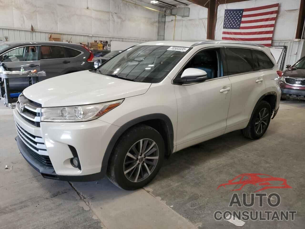 TOYOTA HIGHLANDER 2017 - 5TDJZRFH2HS516851