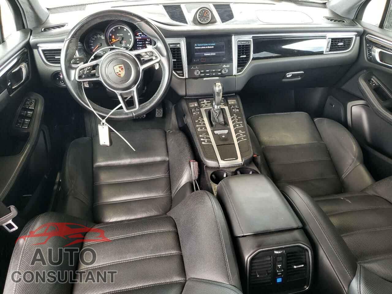 PORSCHE MACAN 2017 - WP1AF2A52HLB60768
