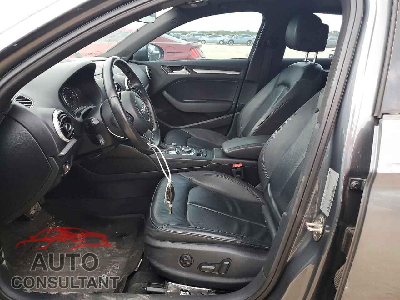 AUDI A3 2016 - WAUA7GFF3G1065835