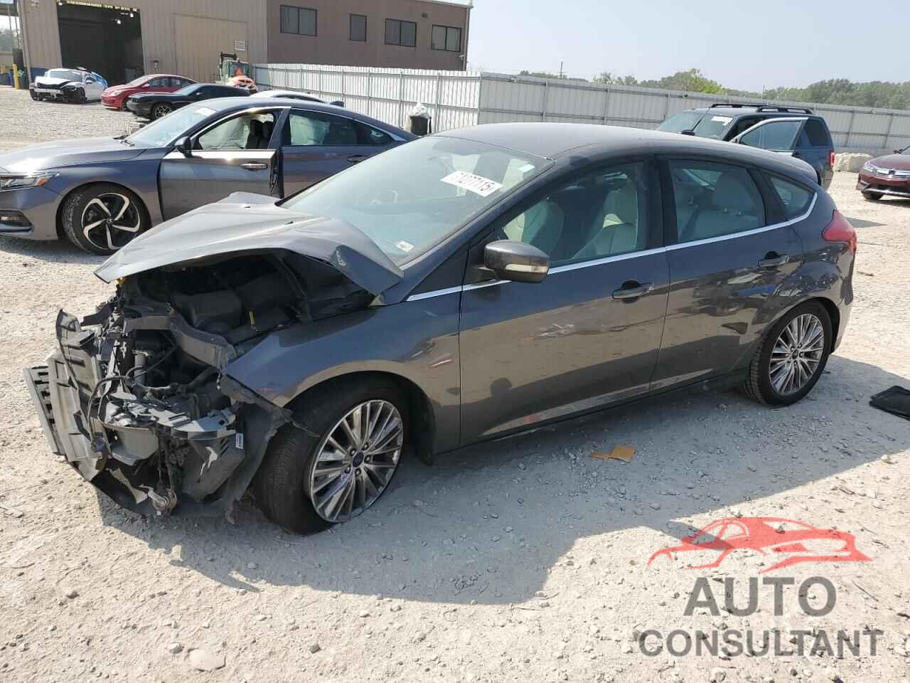 FORD FOCUS 2015 - 1FADP3N23FL274959