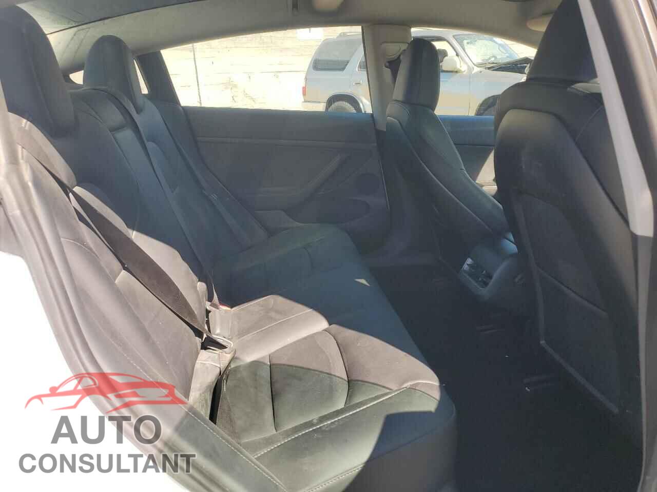 TESLA MODEL 3 2023 - 5YJ3E1EA3PF544977