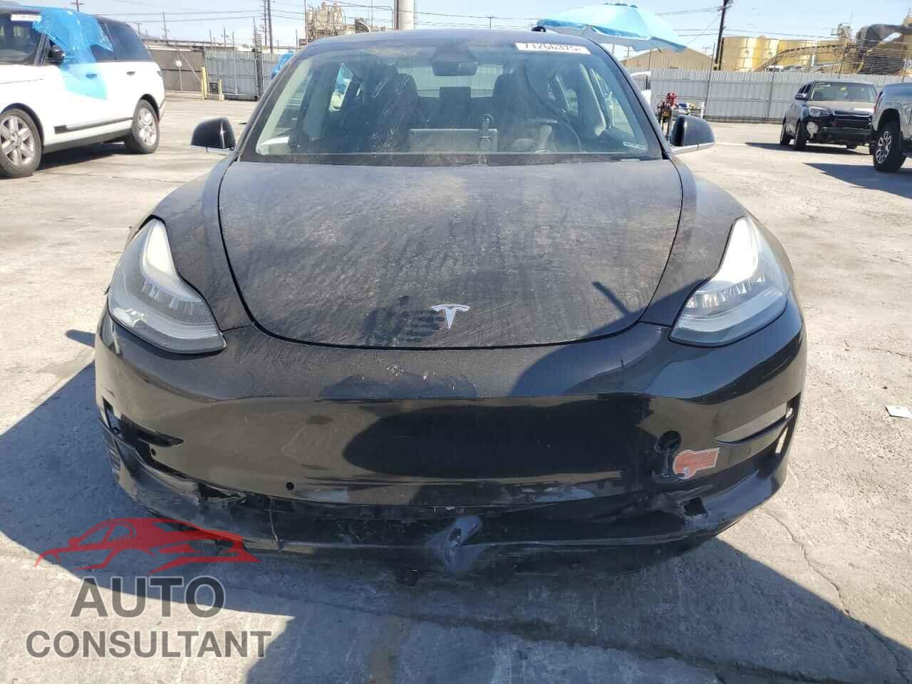 TESLA MODEL 3 2018 - 5YJ3E1EA7JF172700
