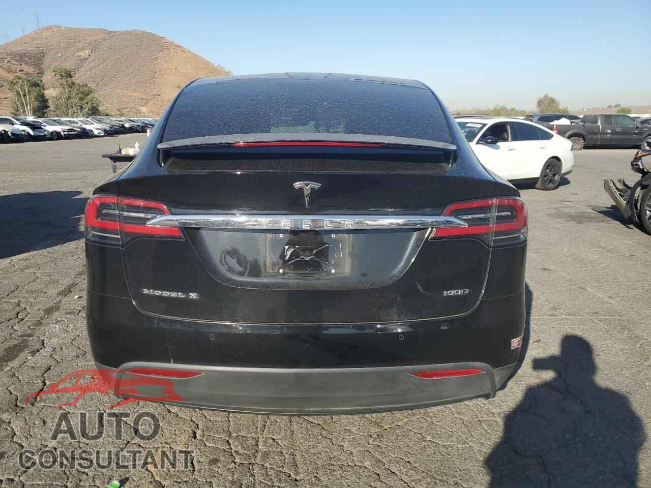 TESLA MODEL X 2017 - 5YJXCBE21HF067067