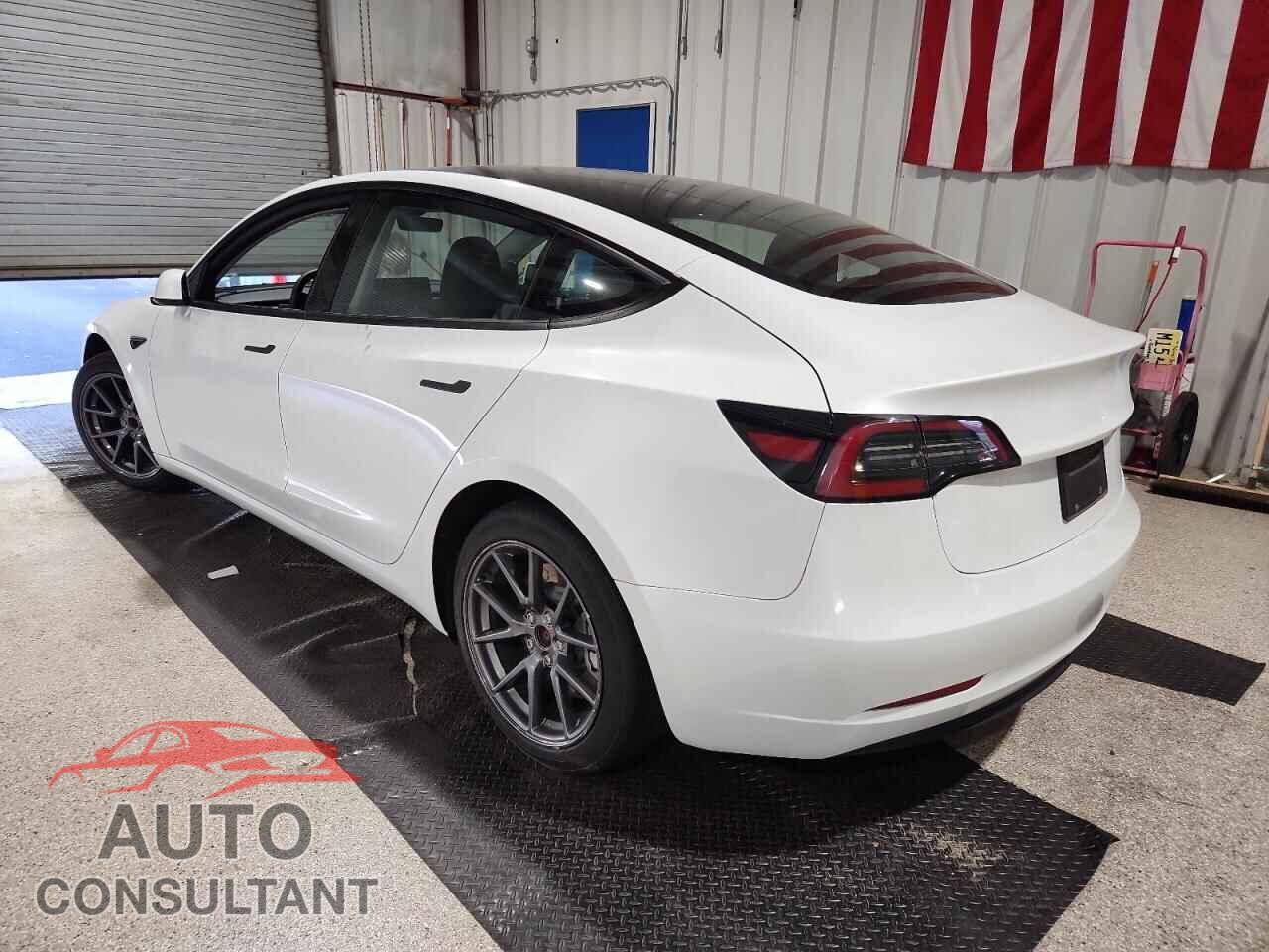 TESLA MODEL 3 2023 - 5YJ3E1EA9PF490195