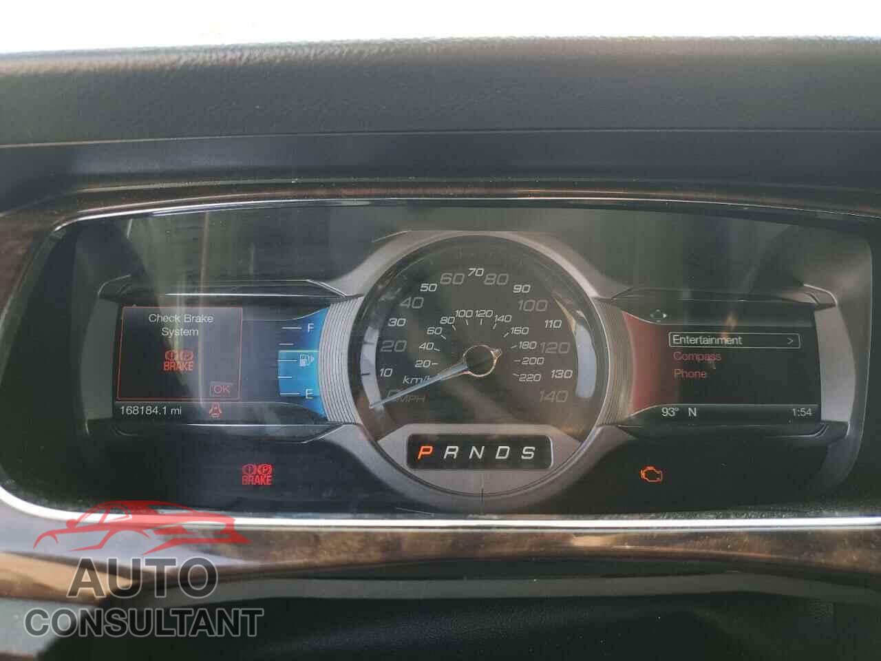 FORD TAURUS 2017 - 1FAHP2F82HG108314