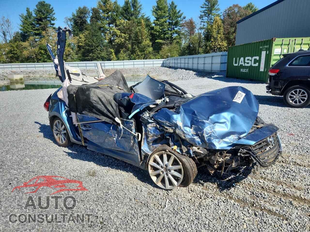 MAZDA 3 2017 - 3MZBN1V78HM149624