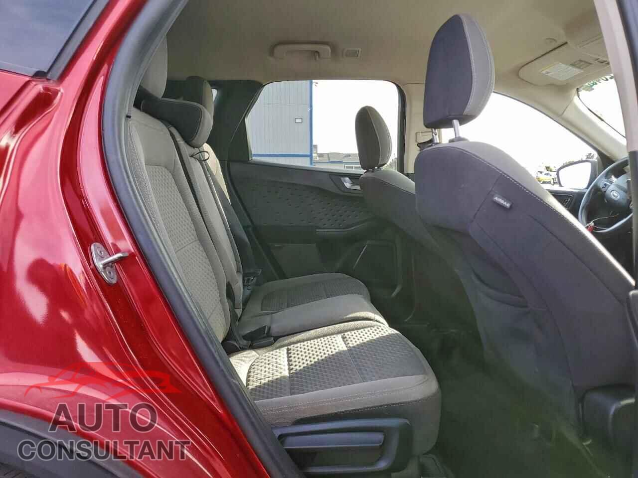FORD ESCAPE 2020 - 1FMCU0G60LUA78511