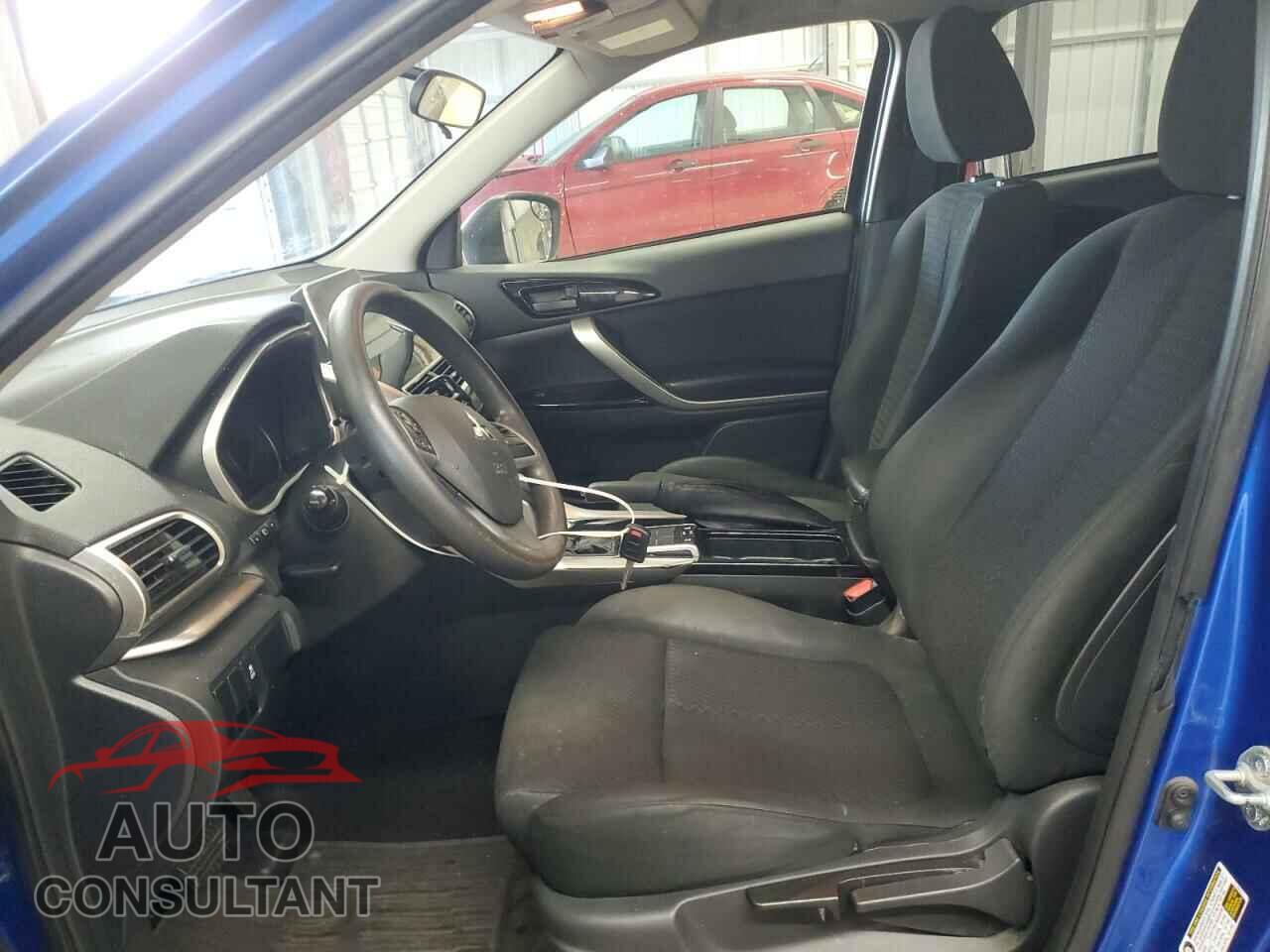 MITSUBISHI ECLIPSE 2019 - JA4AT4AA2KZ030118
