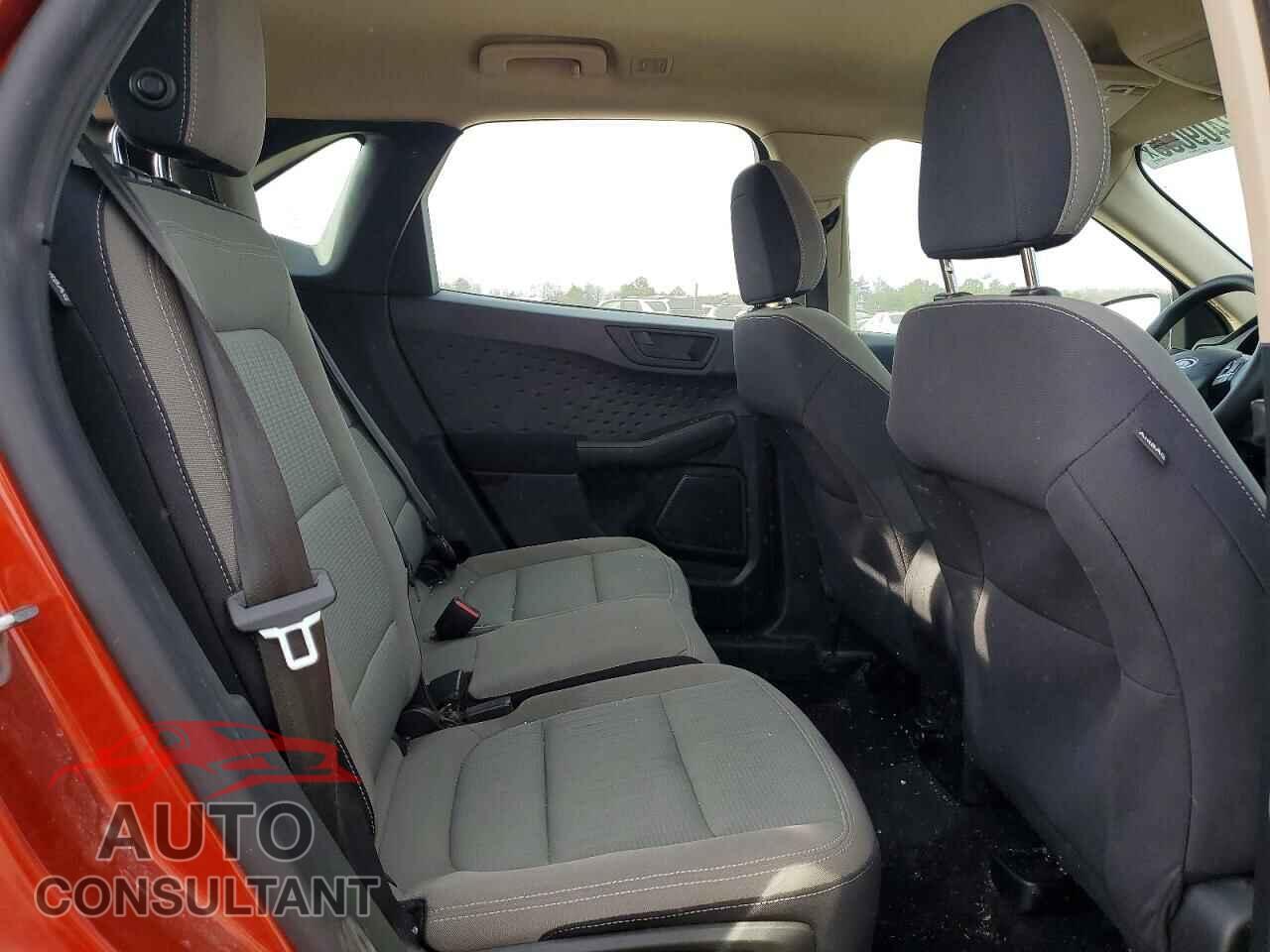 FORD ESCAPE 2020 - 1FMCU0F65LUA25448