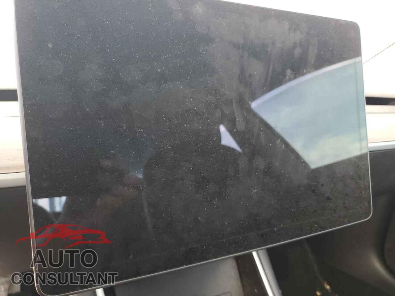 TESLA MODEL 3 2018 - 5YJ3E1EA6JF027986