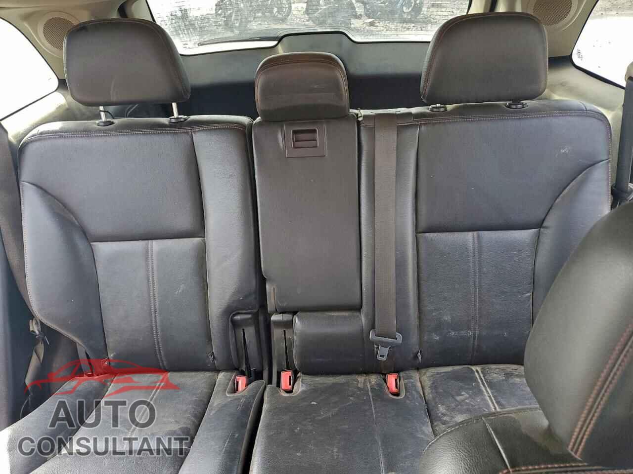 FORD EDGE 2011 - 2FMDK3KC7BBA22756