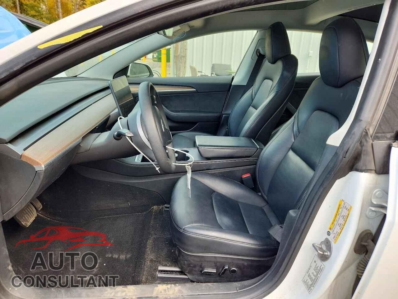 TESLA MODEL 3 2023 - 5YJ3E1EA0PF489176