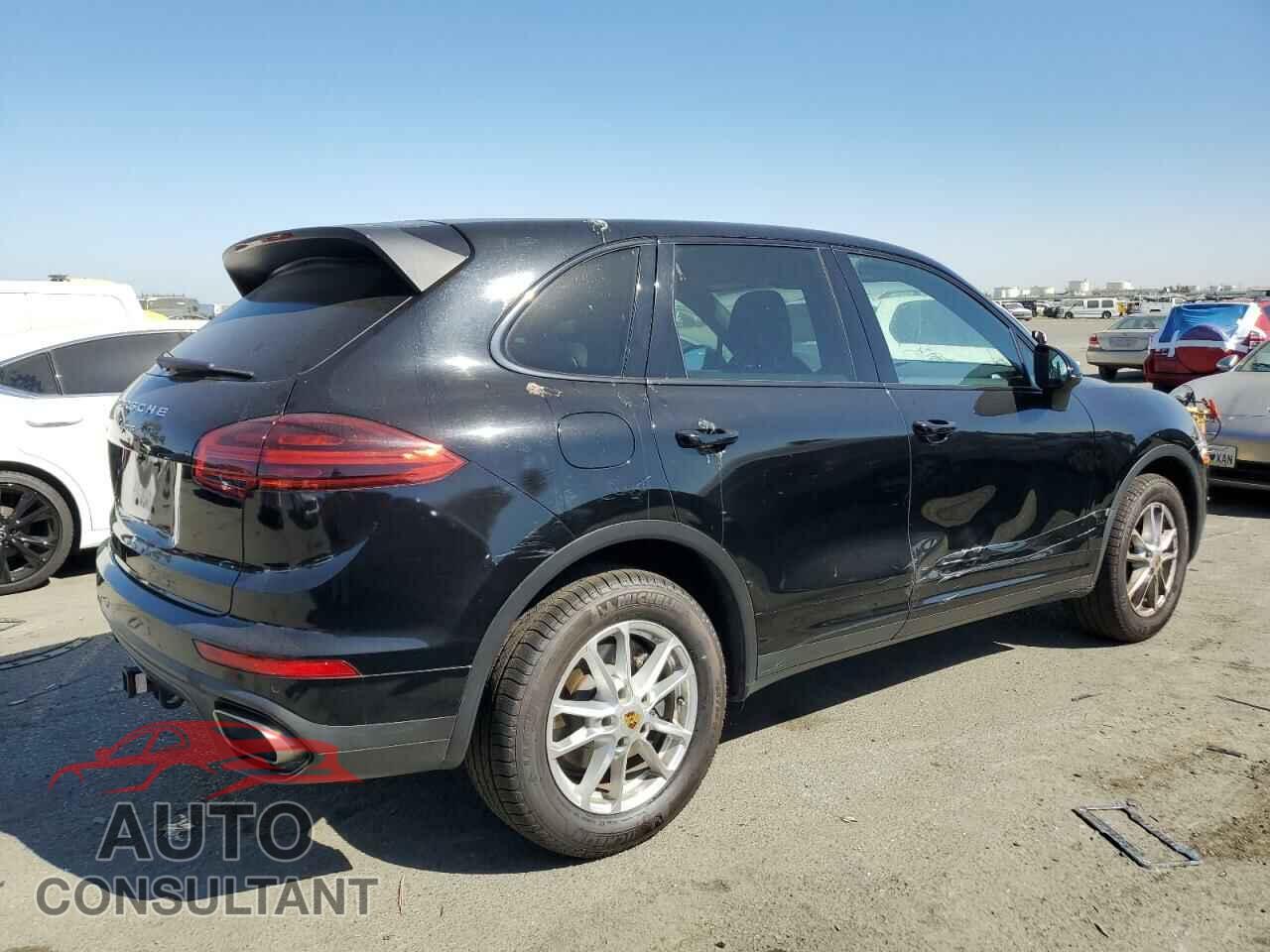 PORSCHE CAYENNE 2016 - WP1AA2A29GLA06352