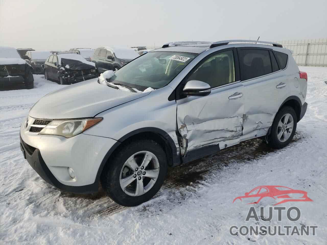 TOYOTA RAV4 2015 - JTMRFREV0FD143840