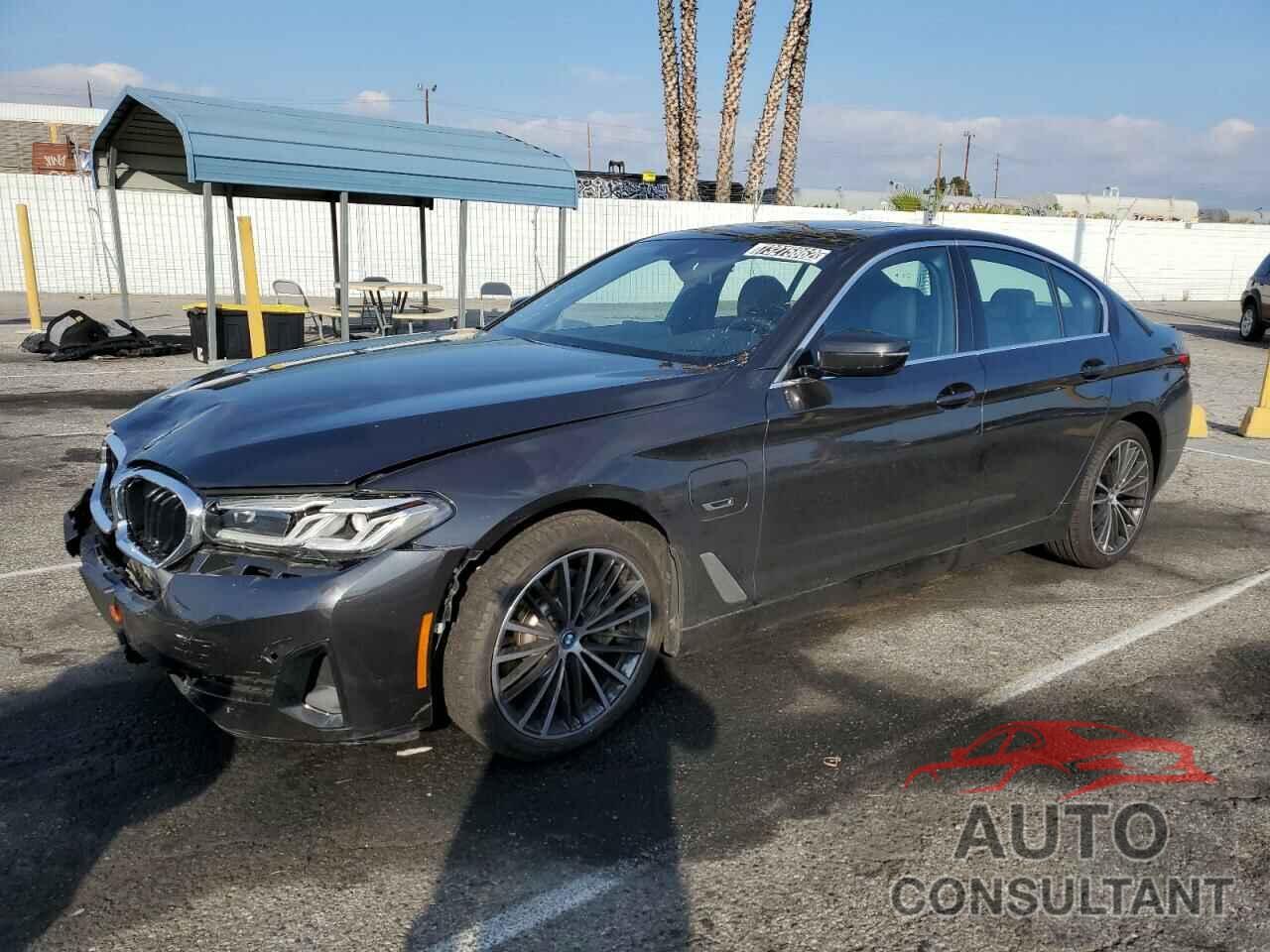 BMW 5 SERIES 2022 - WBA13AG03NCK52691