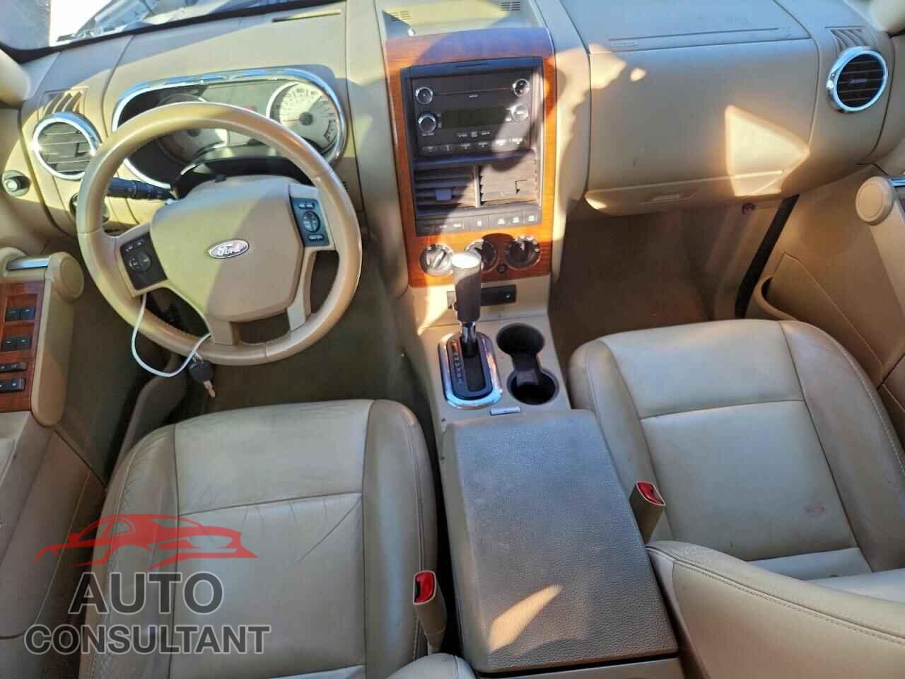 FORD EXPLORER 2010 - 1FMEU7EE1AUA58101