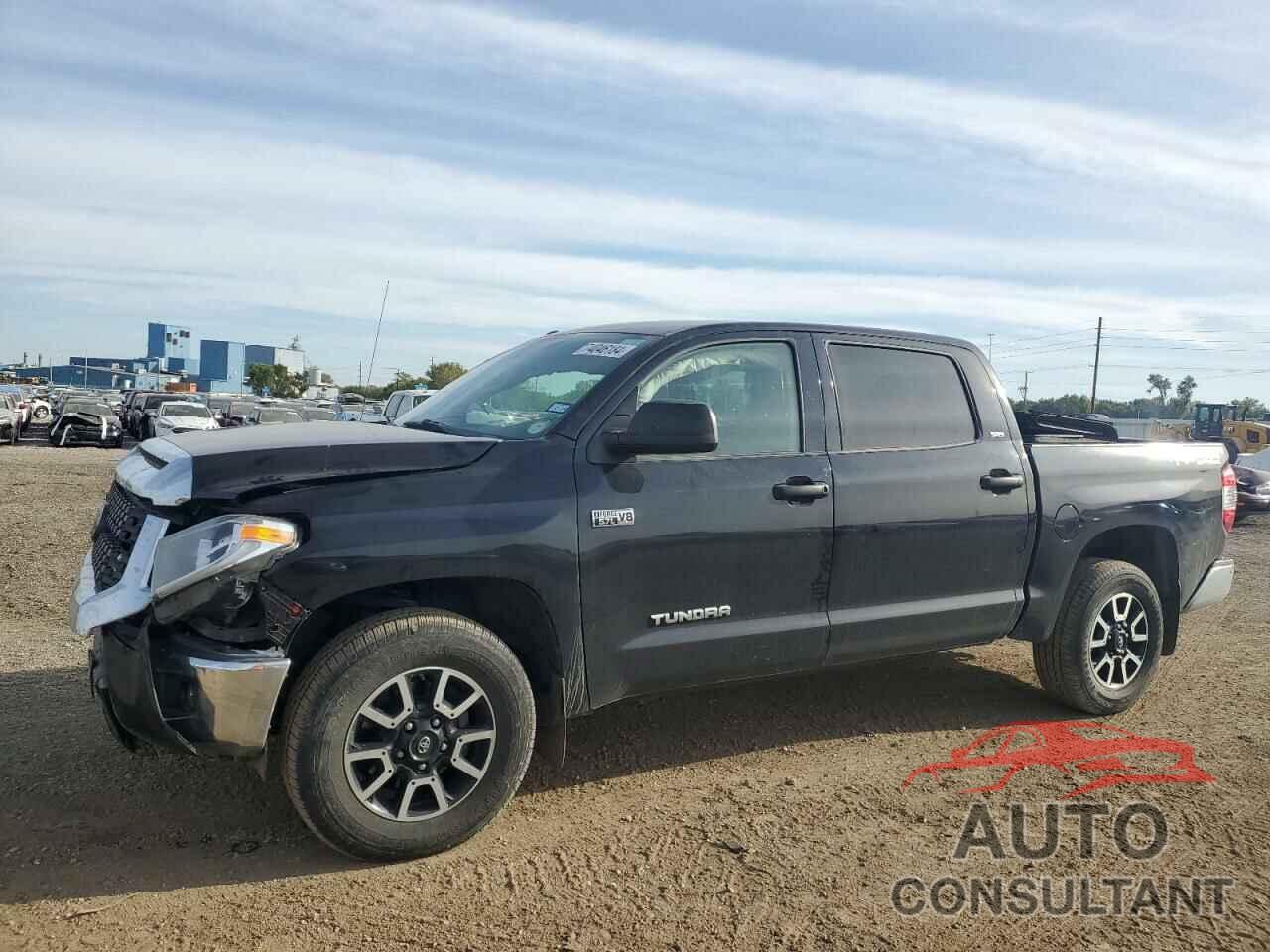 TOYOTA TUNDRA 2018 - 5TFDY5F19JX728450