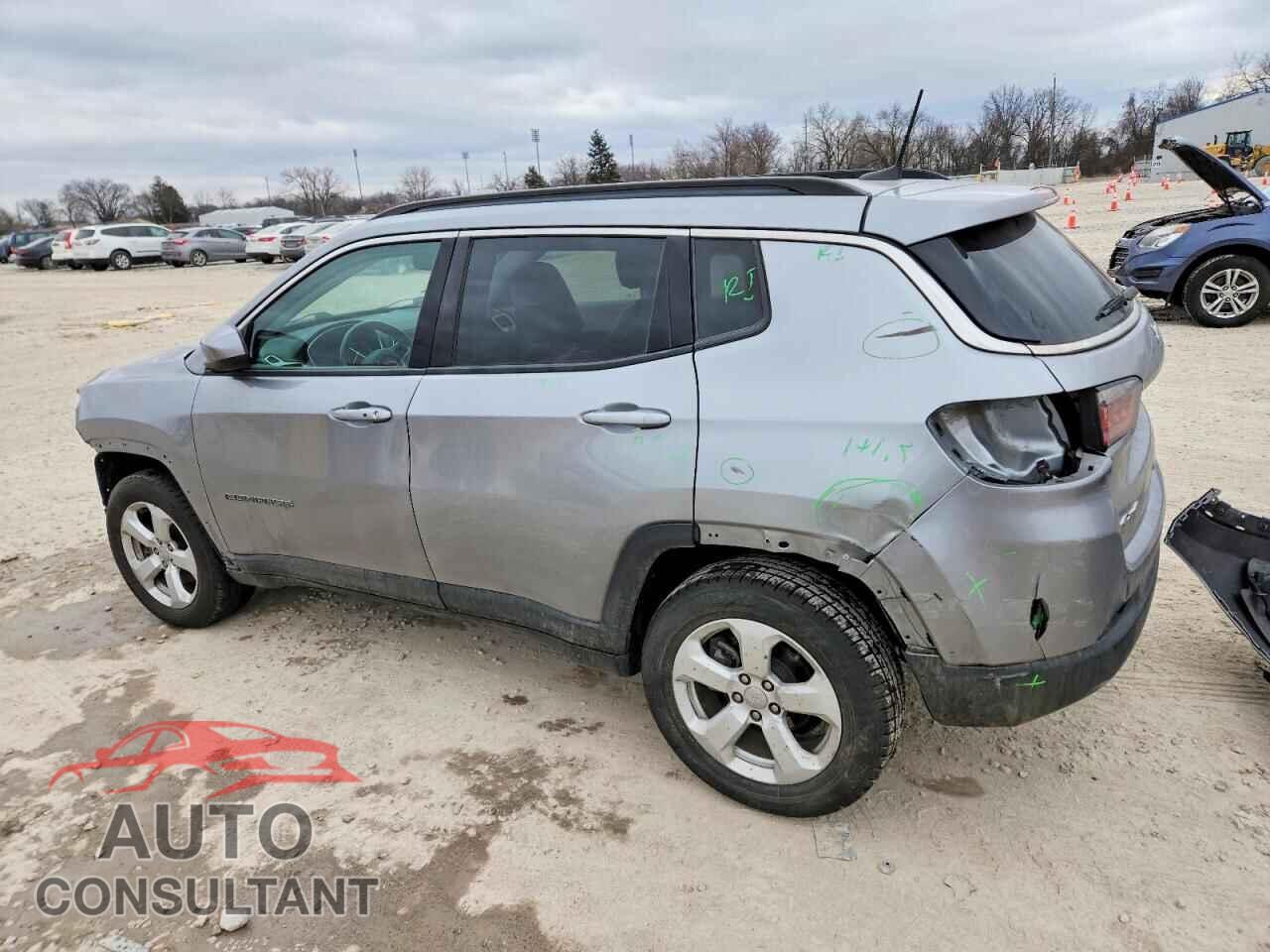 JEEP COMPASS 2018 - 3C4NJDBB8JT177196
