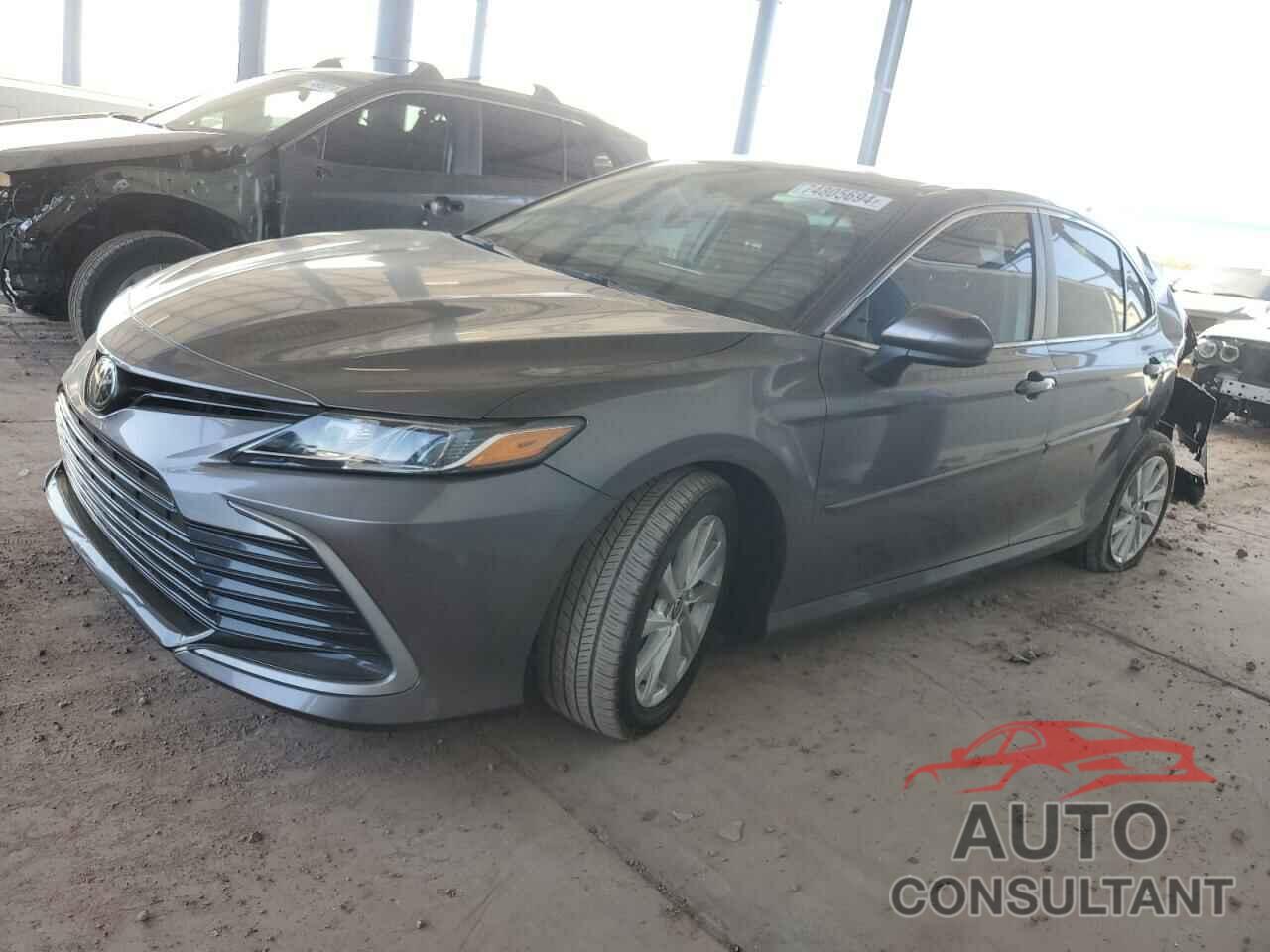 TOYOTA CAMRY 2021 - 4T1C11AK4MU569556