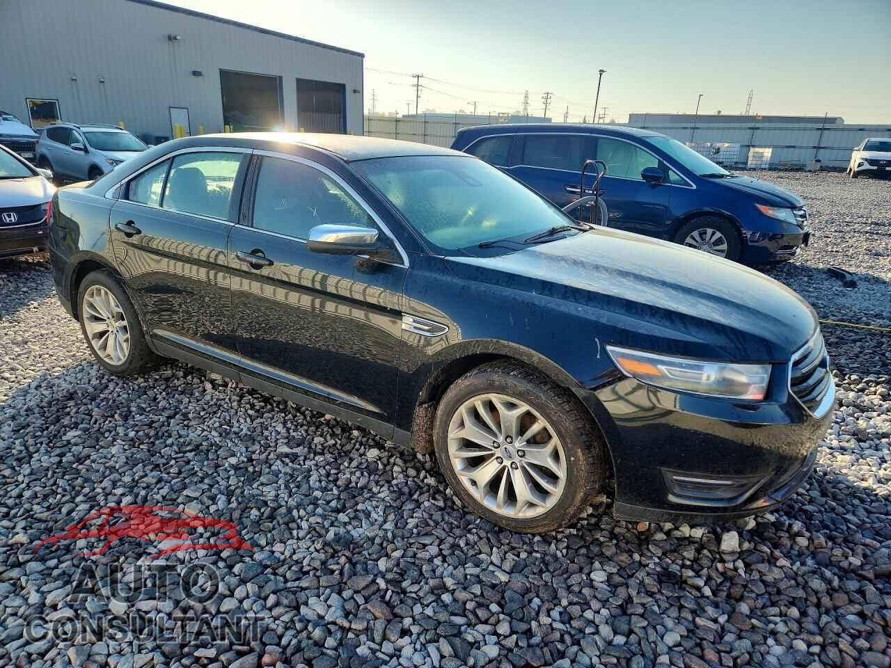 FORD TAURUS 2017 - 1FAHP2F81HG114928