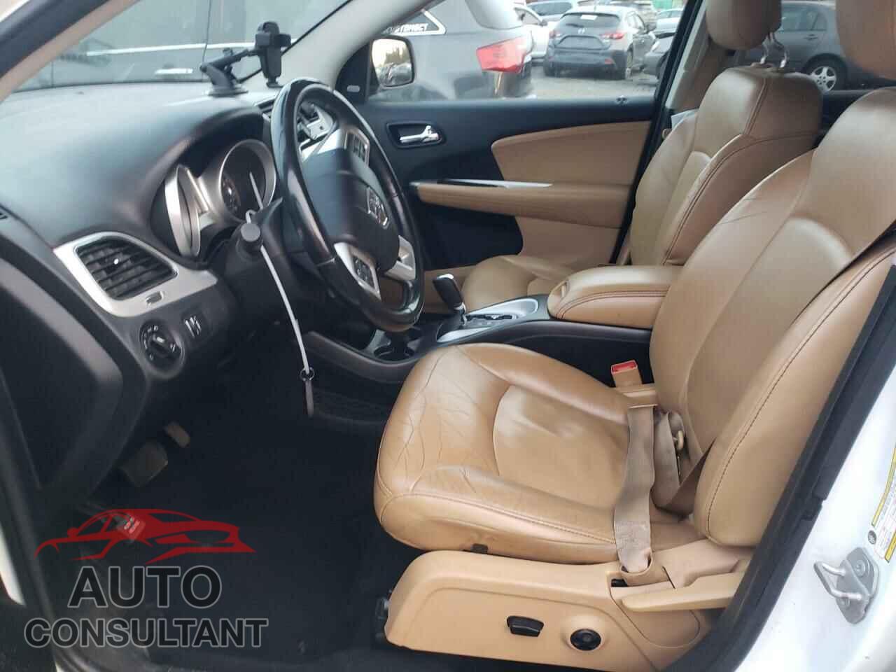 DODGE JOURNEY 2015 - 3C4PDDBG5FT512305