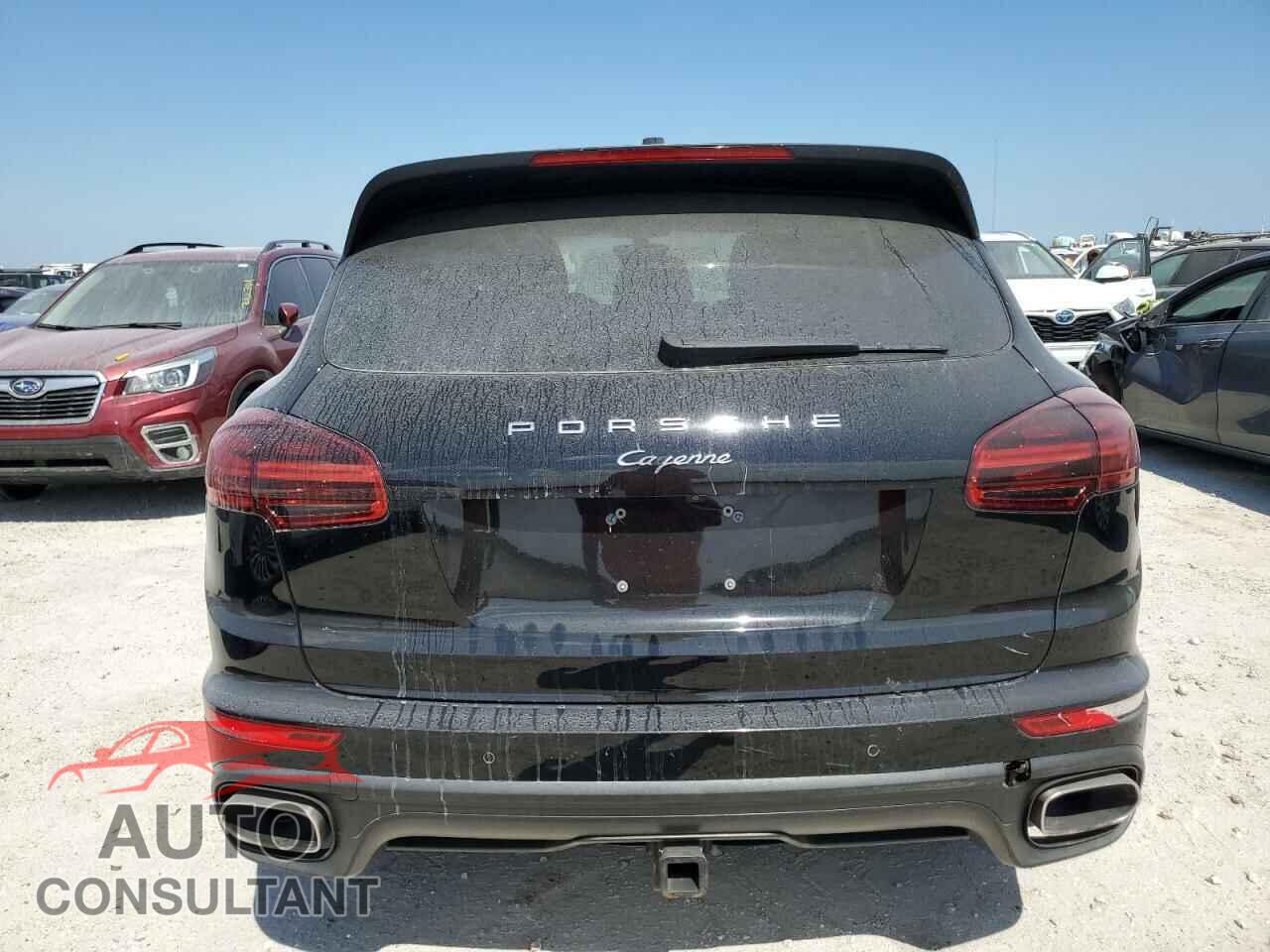 PORSCHE CAYENNE 2016 - WP1AA2A2XGLA10846