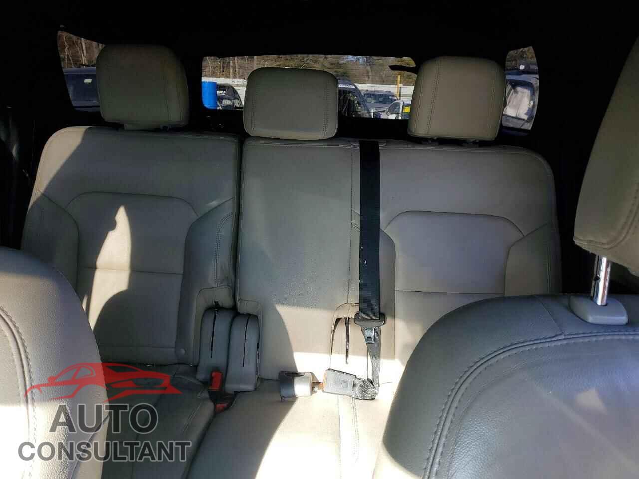 FORD EXPLORER 2018 - 1FM5K8D83JGB62420
