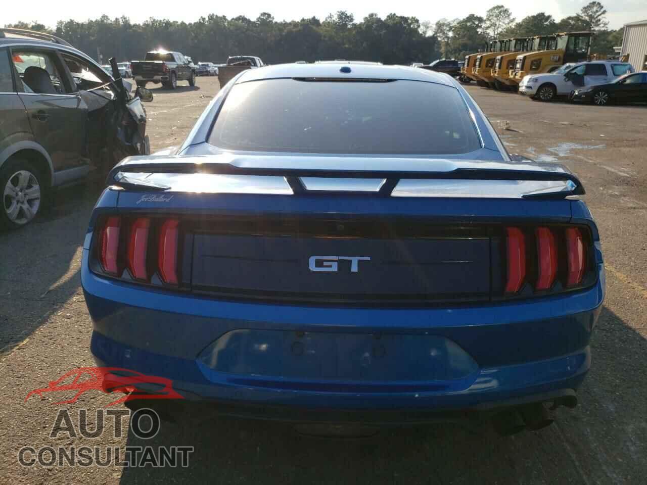 FORD MUSTANG 2020 - 1FA6P8CF1L5123355
