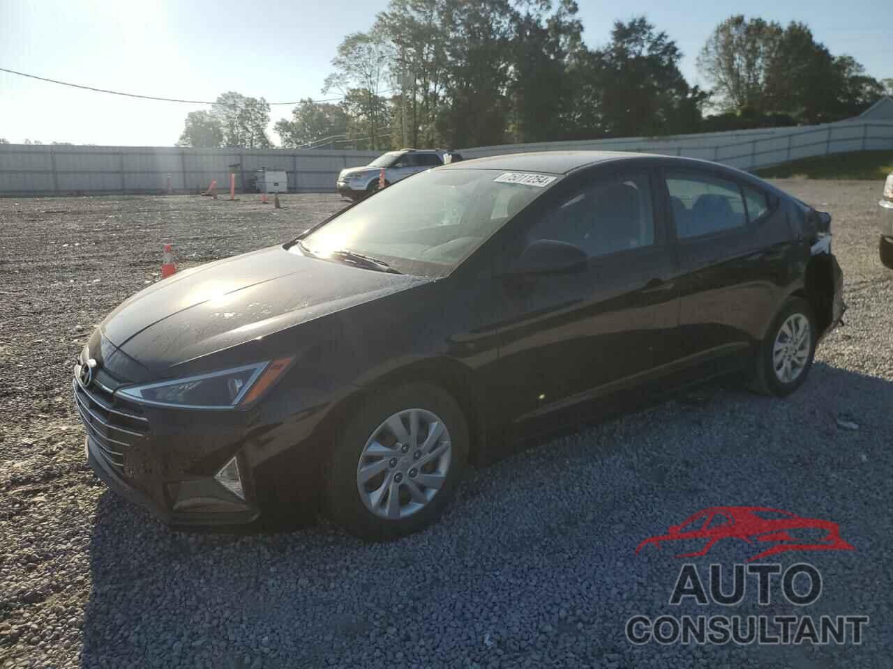 HYUNDAI ELANTRA 2019 - KMHD74LF5KU789063
