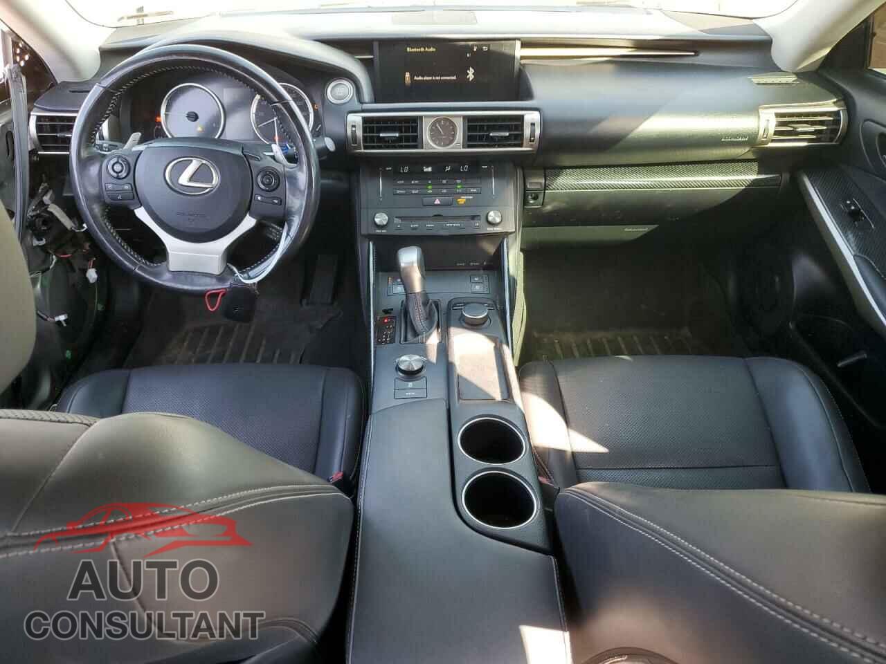 LEXUS IS 2015 - JTHCF1D21F5029496
