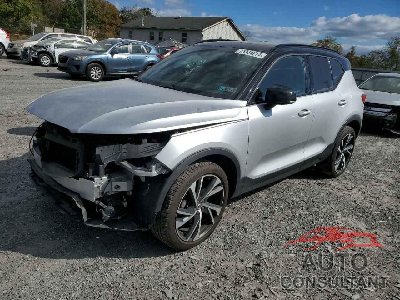 VOLVO XC40 2019 - YV4162UM5K2141629