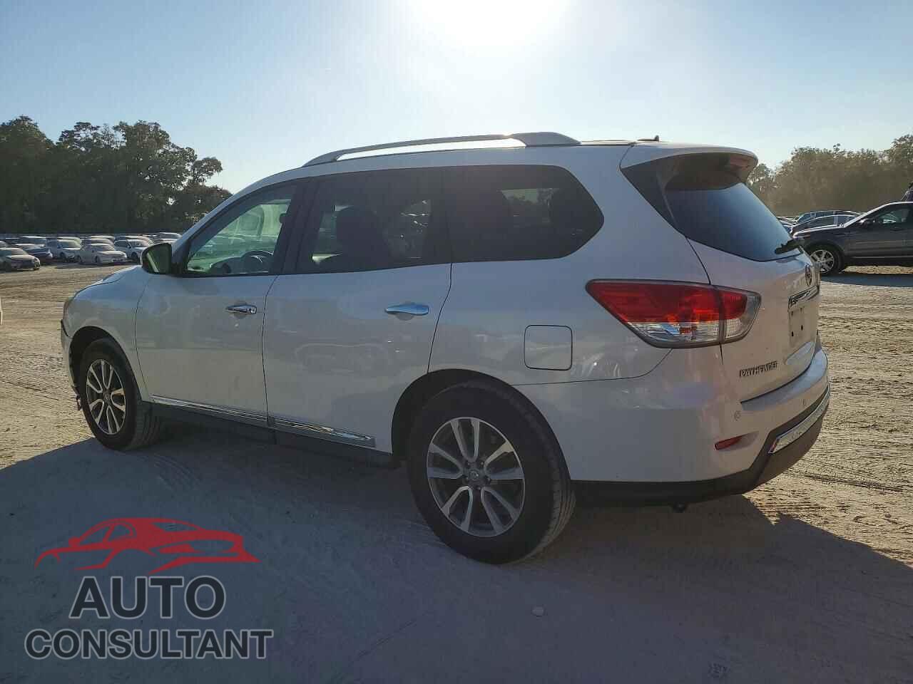 NISSAN PATHFINDER 2013 - 5N1AR2MN0DC681269