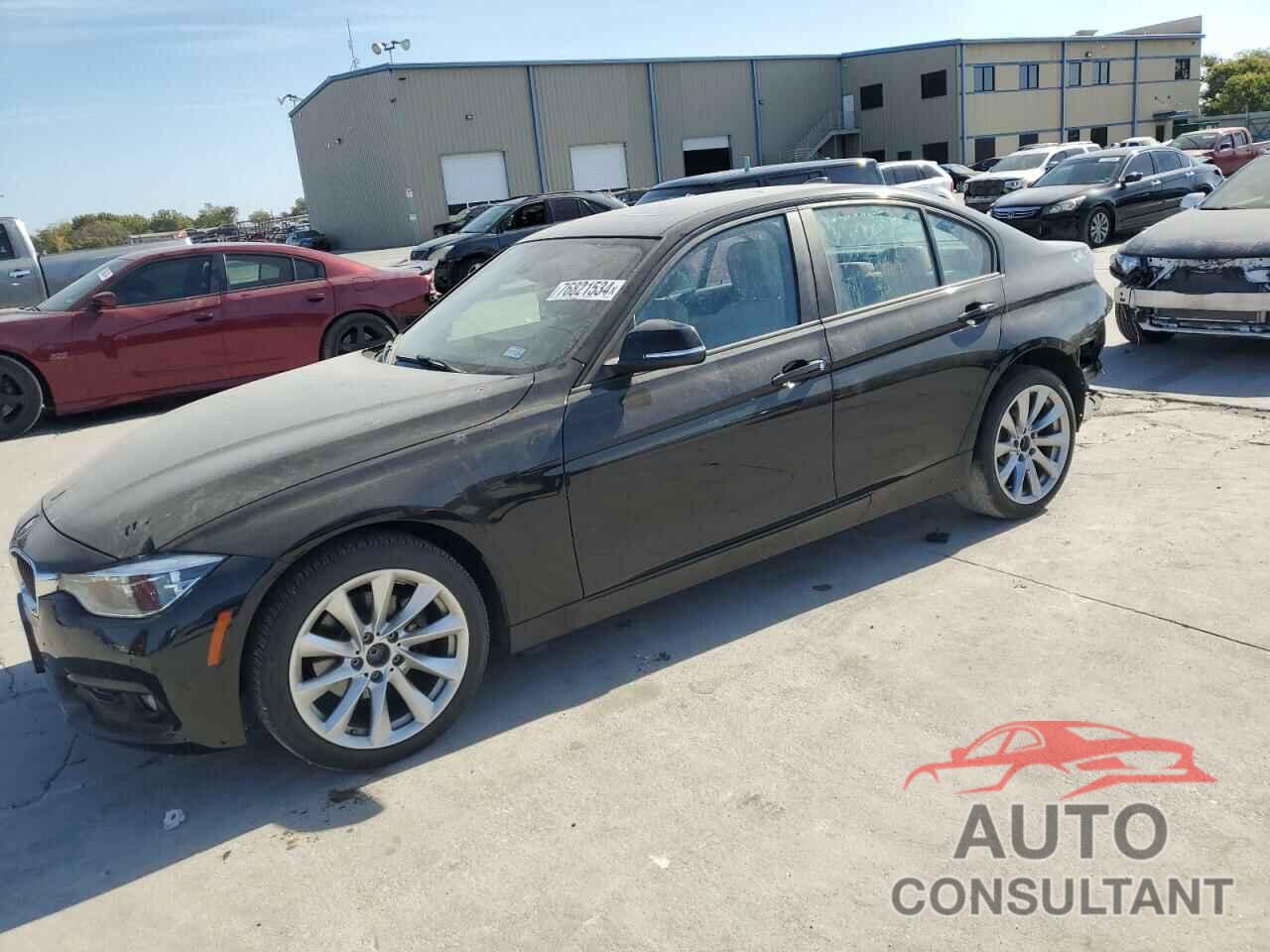 BMW 3 SERIES 2018 - WBA8A3C56JA357961