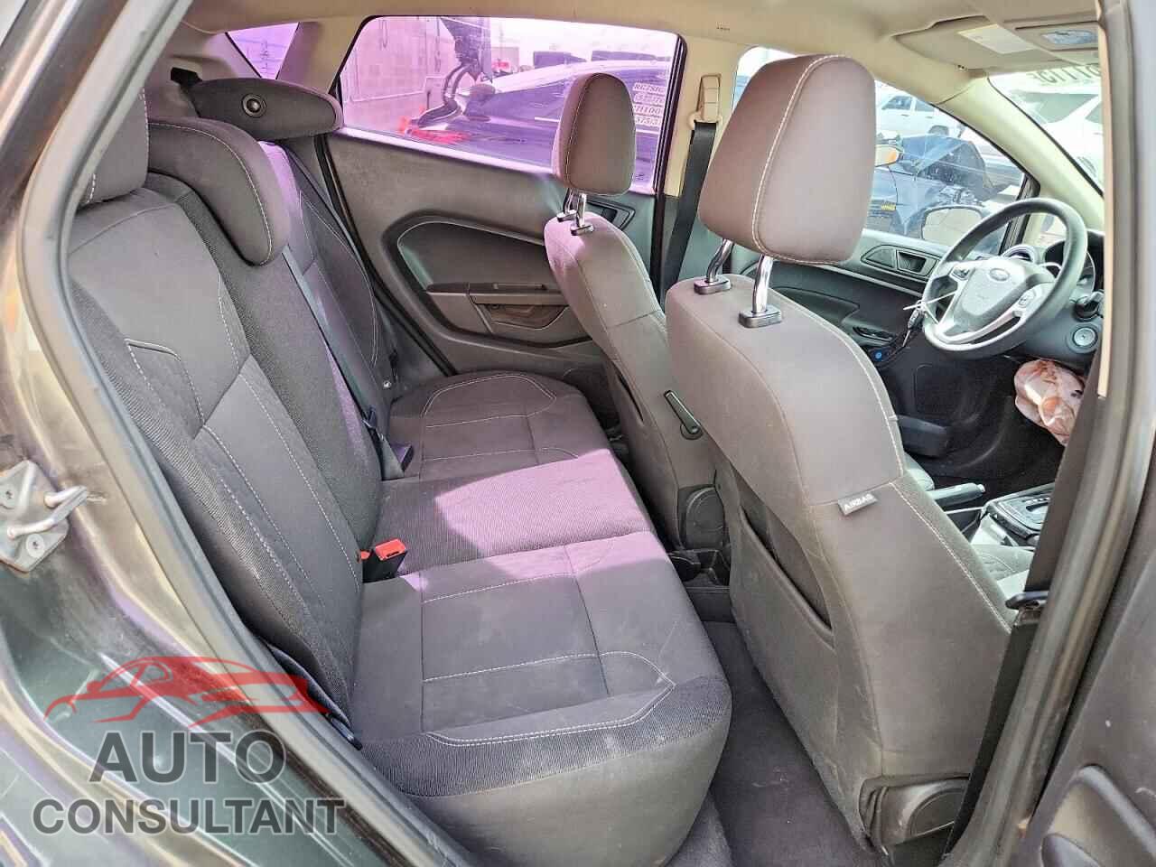 FORD FIESTA 2017 - 3FADP4EJ5HM126083