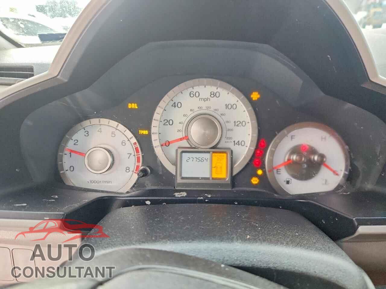 HONDA PILOT 2011 - 5FNYF4H64BB004803