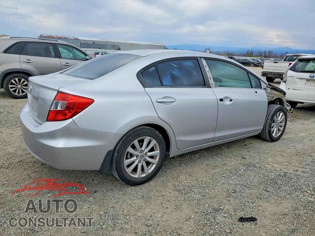 HONDA CIVIC 2012 - 2HGFB2F87CH335500
