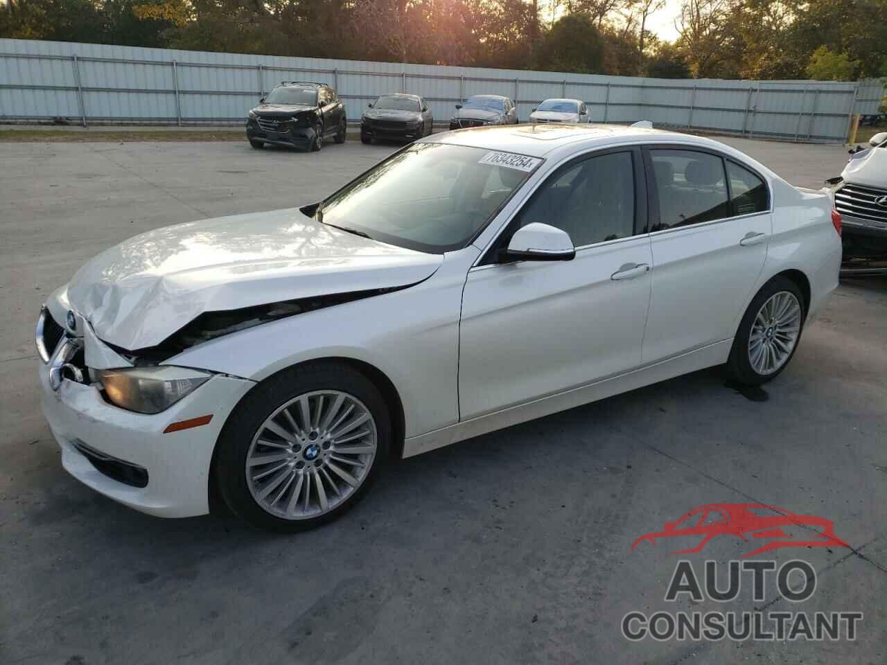 BMW 3 SERIES 2013 - WBA3A5C55DF356751