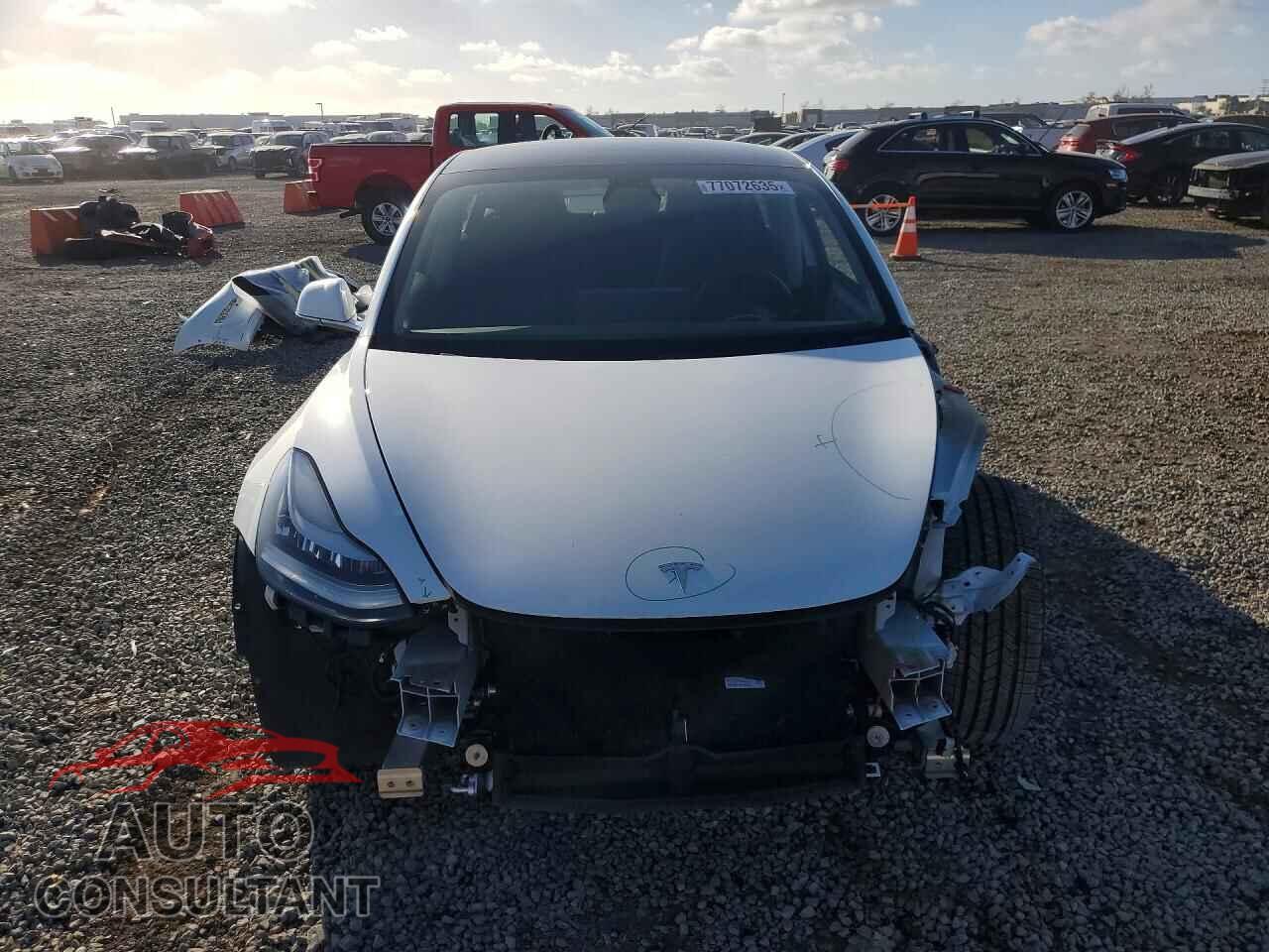 TESLA MODEL 3 2020 - 5YJ3E1EA5LF660403