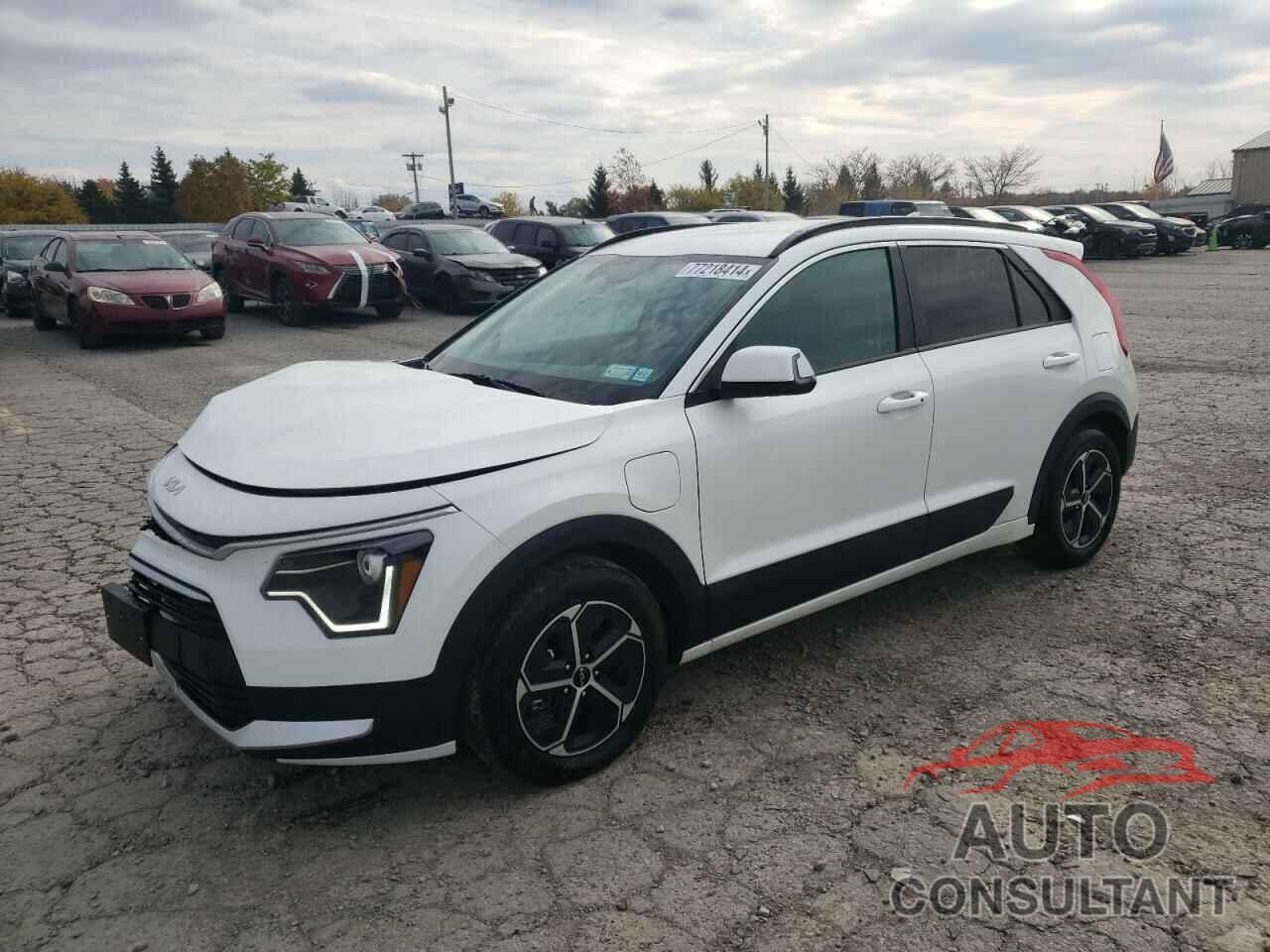 KIA NIRO 2024 - KNDCS3LFXR5172352