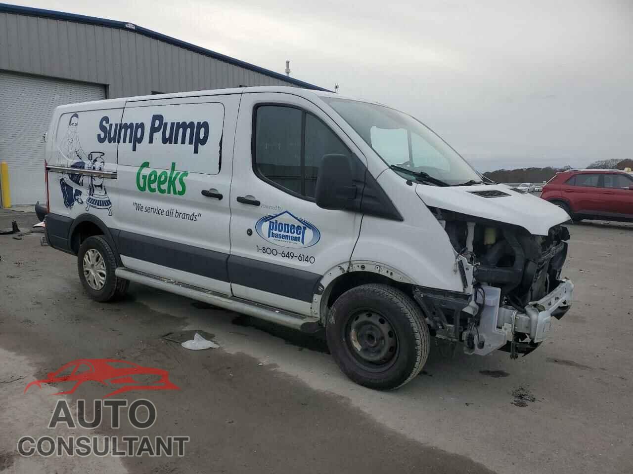 FORD TRANSIT 2017 - 1FTYR1YM2HKA92363
