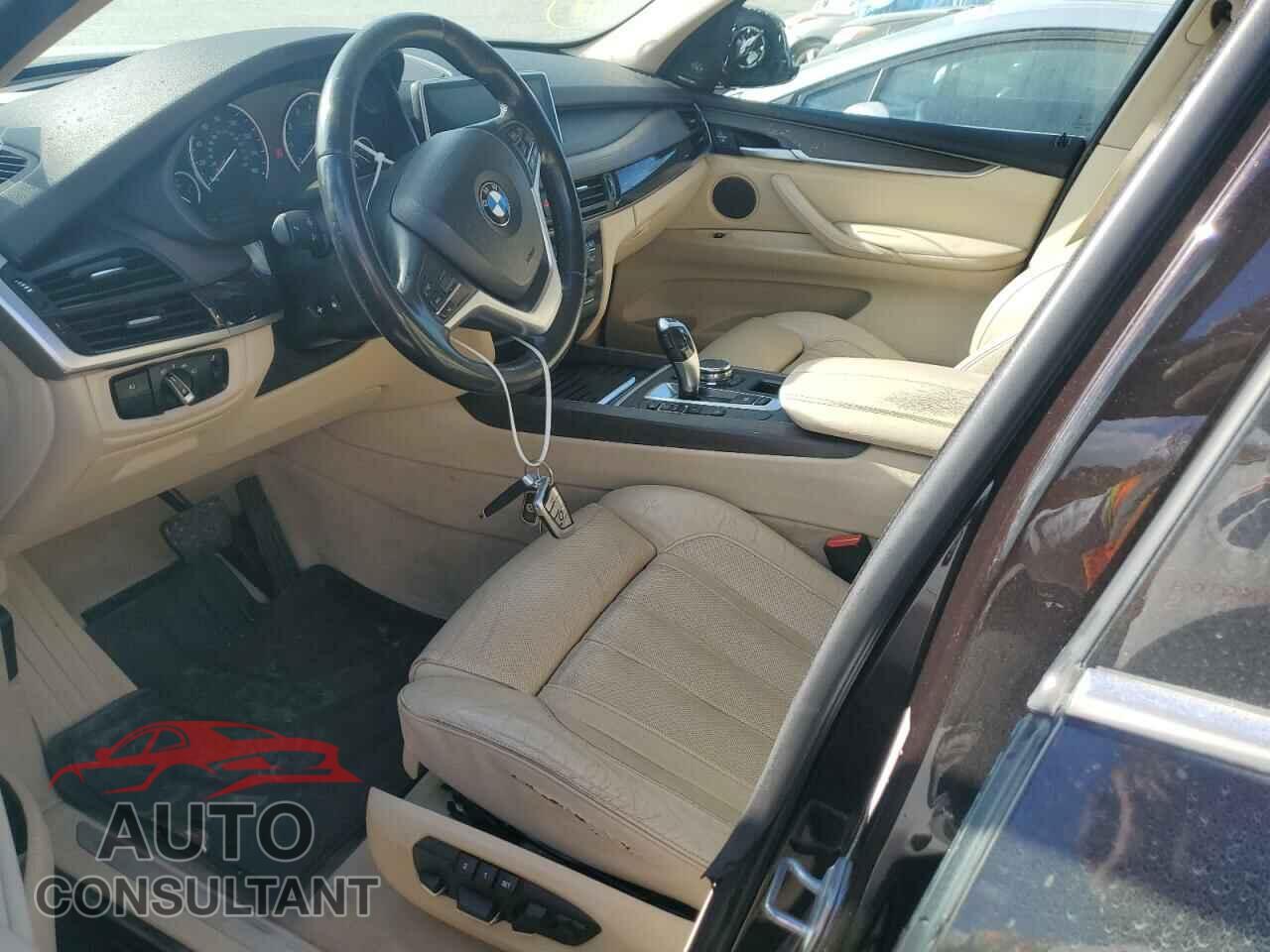 BMW X5 2015 - 5UXKR0C51F0P06830