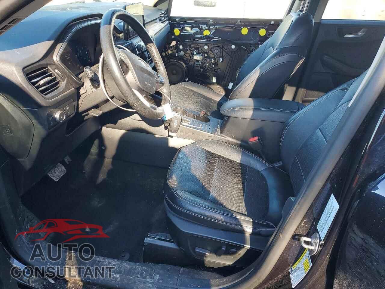 FORD ESCAPE 2020 - 1FMCU9DZ7LUA72966
