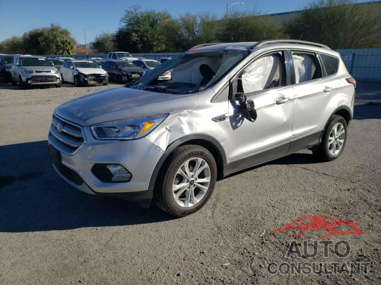 FORD ESCAPE 2018 - 1FMCU0GD8JUD43168