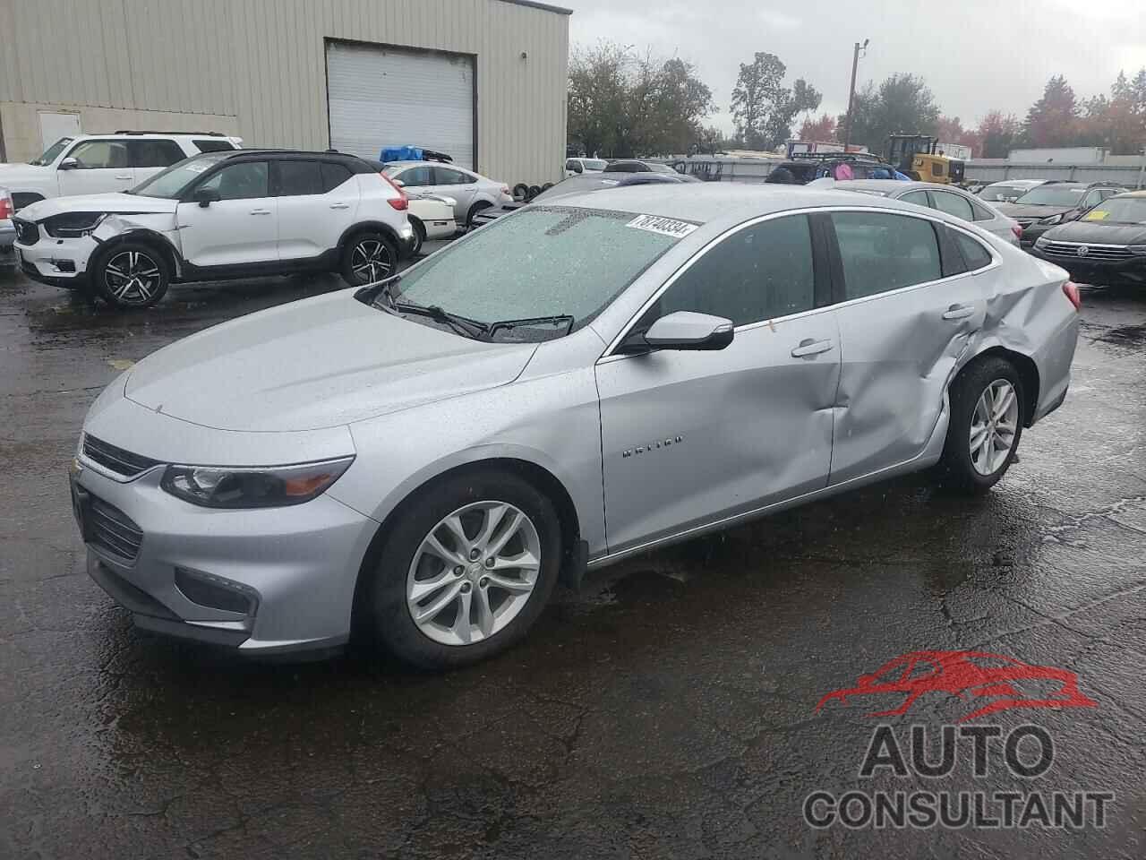 CHEVROLET MALIBU 2017 - 1G1ZE5ST2HF155602