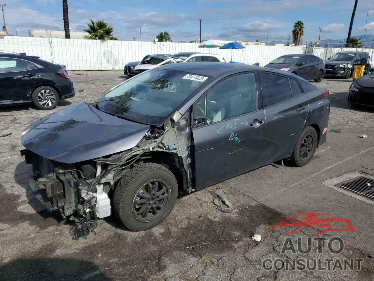 TOYOTA PRIUS 2017 - JTDKARFPXH3034231