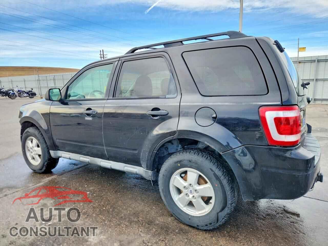 FORD ESCAPE 2010 - 1FMCU9DG7AKC73208