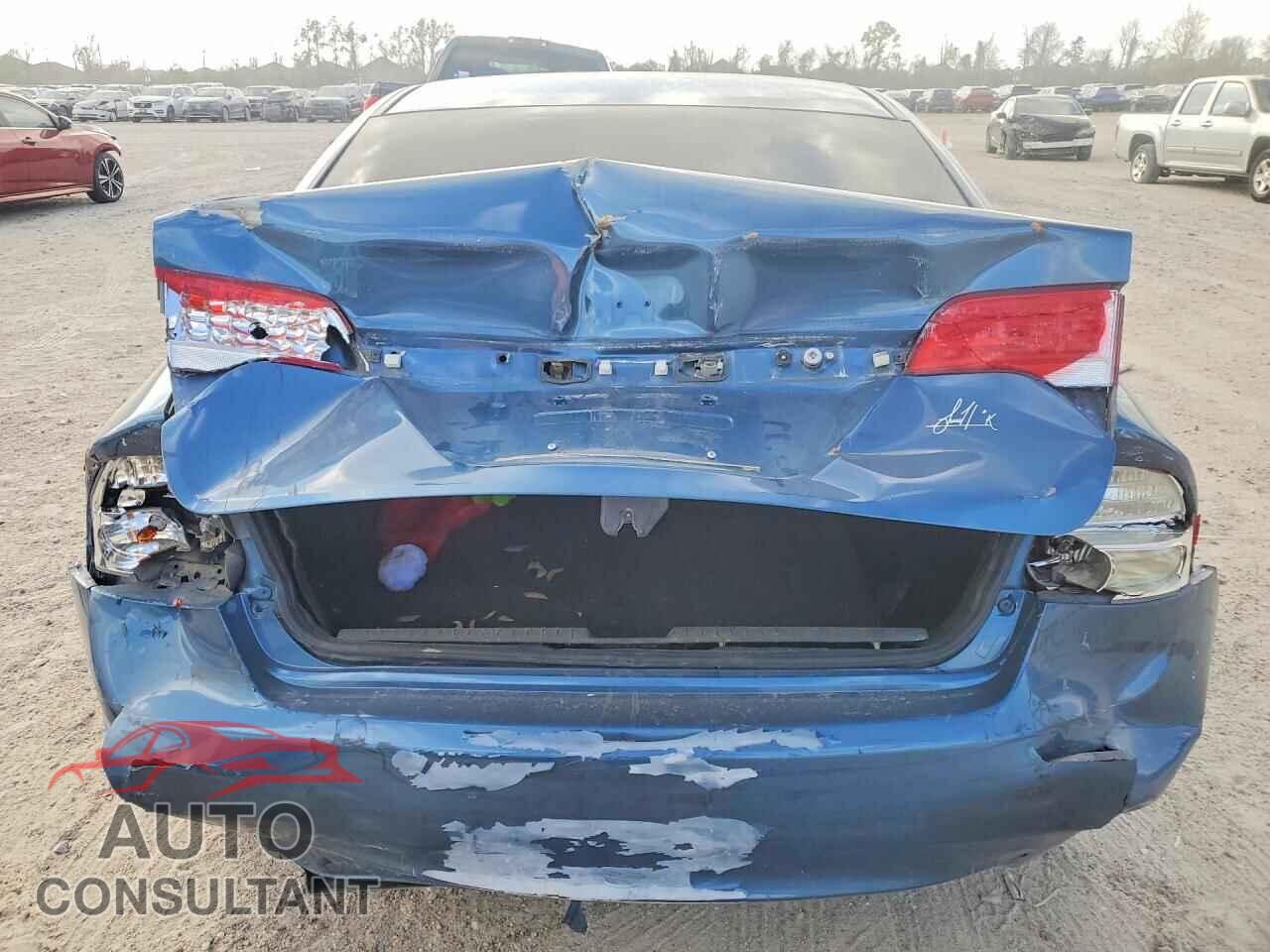 HONDA CIVIC 2009 - 19XFA16569E010357