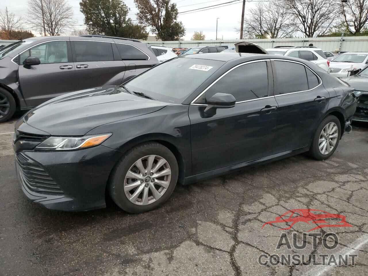 TOYOTA CAMRY 2018 - 4T1B11HK3JU621949