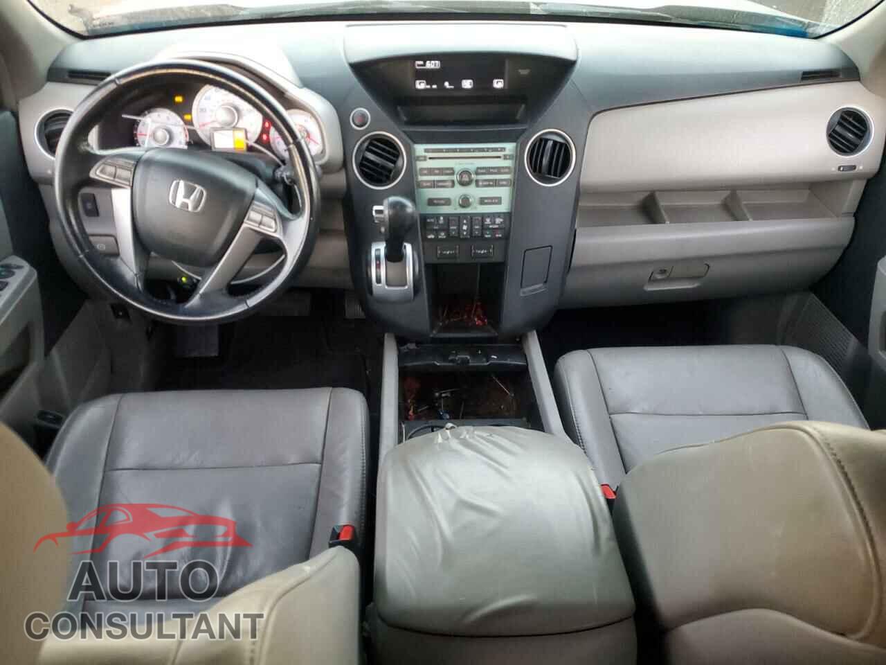 HONDA PILOT 2009 - 5FNYF38579B028511